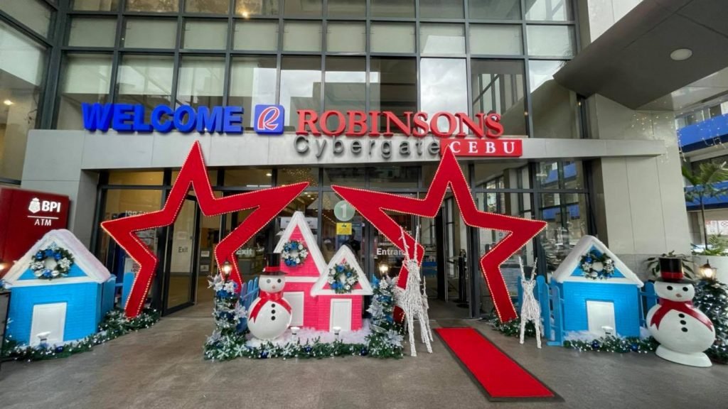 Robinsons Cybergate – Christmas Mall Dress-up